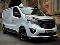 VAUXHALL VIVARO