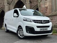 VAUXHALL VIVARO