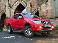 MITSUBISHI L200
